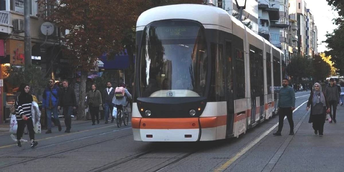 eskisehirde-yks-gunleri-toplu-tasima-ucretsiz-1.jpg