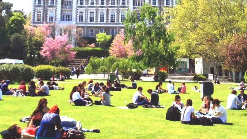 Türkiye'nin En İyi ve Başarılı Üniversiteleri Belli Oldu: 2025 Güncel Listede Zirvedeki Okul Şaşırttı - Resim: 6