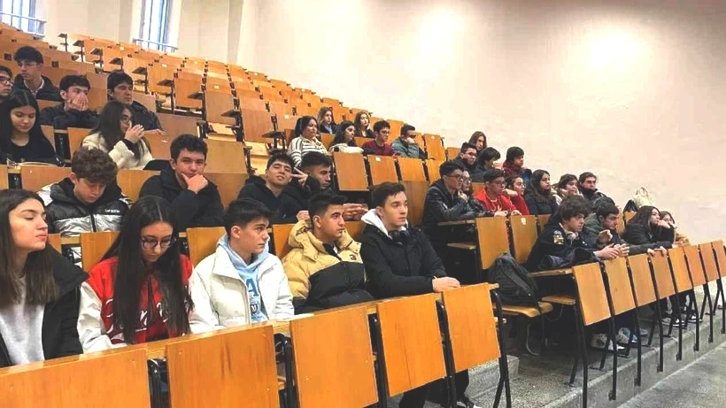Türkiye'nin En İyi ve Başarılı Üniversiteleri Belli Oldu: 2025 Güncel Listede Zirvedeki Okul Şaşırttı - Resim: 2