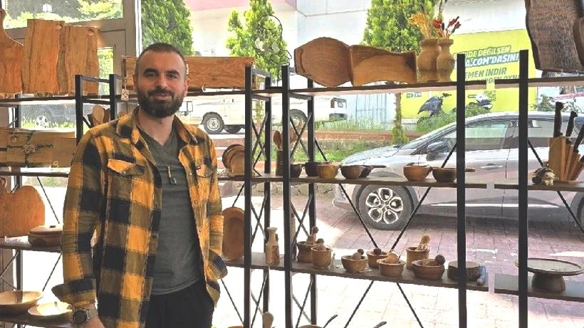Hobi Diye Başladı Yeni İşi Oldu: Hepsini Tek Tek Oyuyor, İnternetten Servet Değerinde Satıyor - Resim: 4