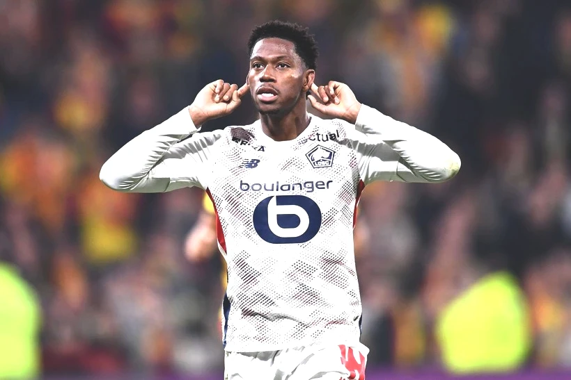 Fenerbahçe'nin Bir Numaralı Hedefiydi: Jonathan David İmzaya Koşuyor - Resim: 2